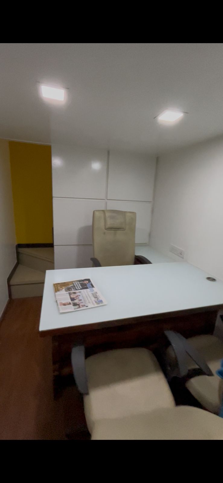 Affordable Commercial Office for Rent image 5