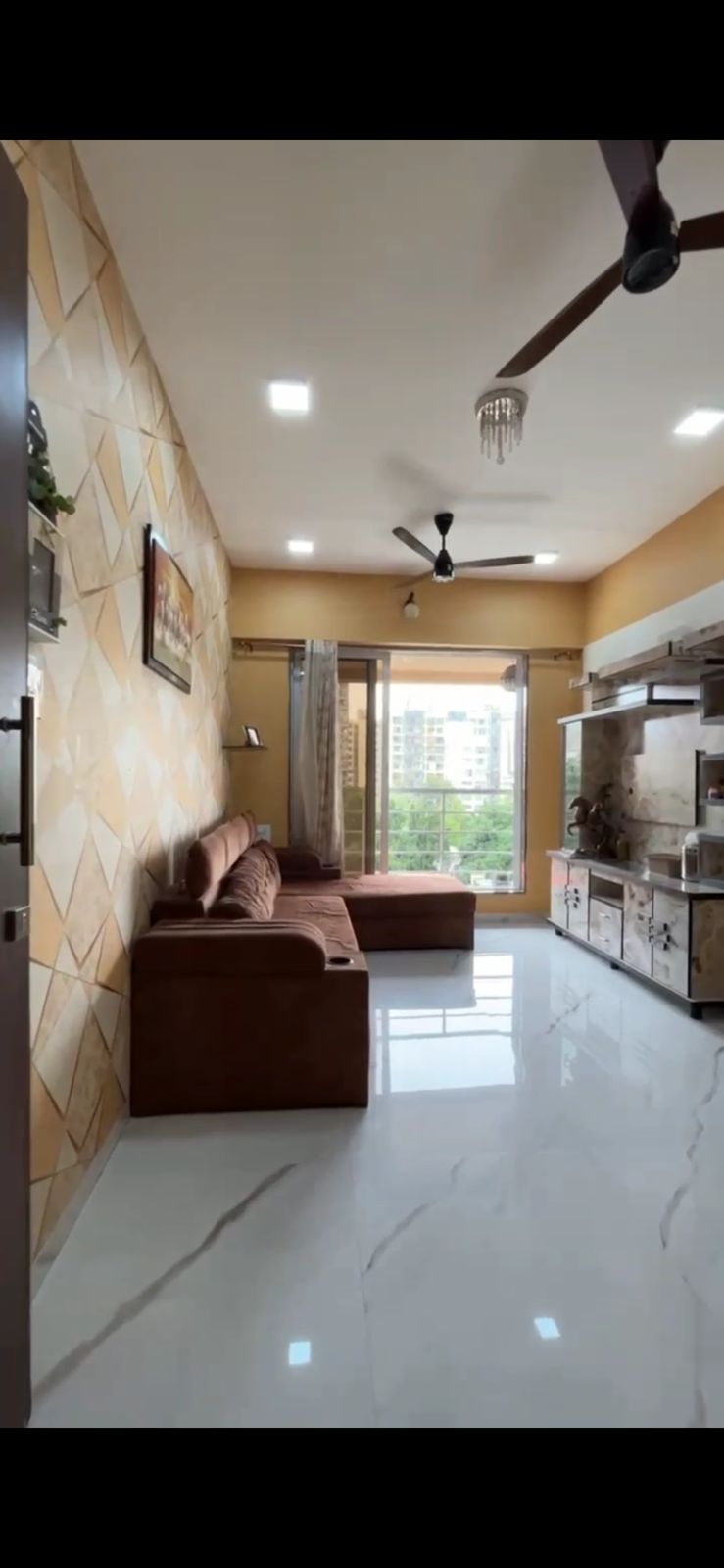 2 BHK Furnished Flat for Sale image 1