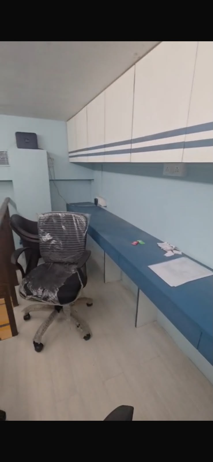 Furnished Office on Lease image 1