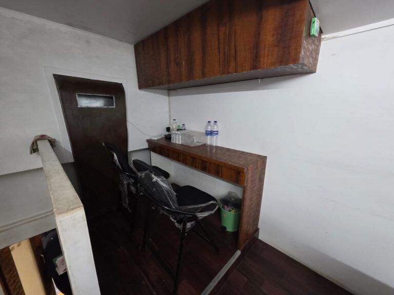 Ready-to-Use Furnished Office for Rent image 1