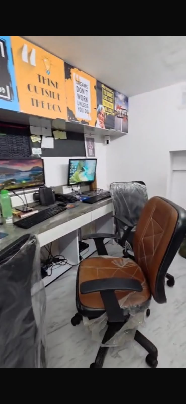 370 Sq.Ft. Furnished Office for Rent image 1